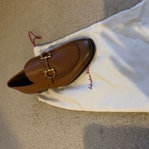 salvatore ferragamo loafer